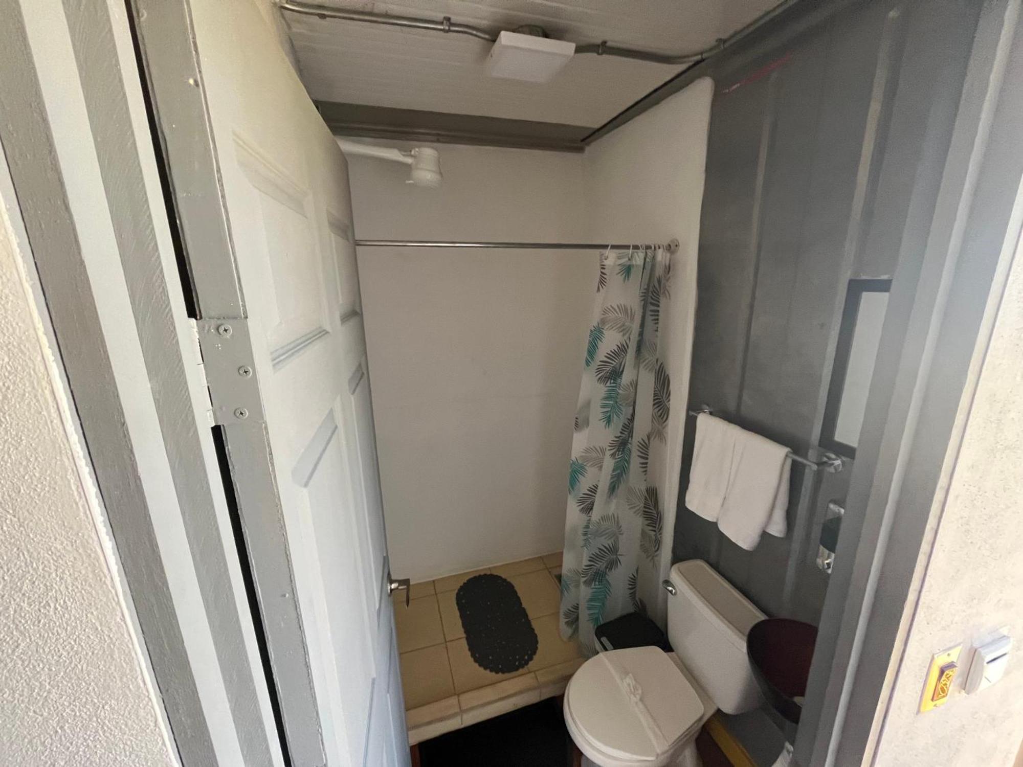 Pupa House - Capsule Hotel - Adults Only Tamarindo Exterior photo